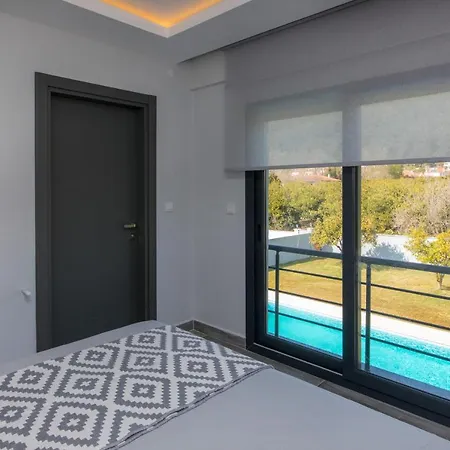 Villa Yamac Atakoy Daily Weekly